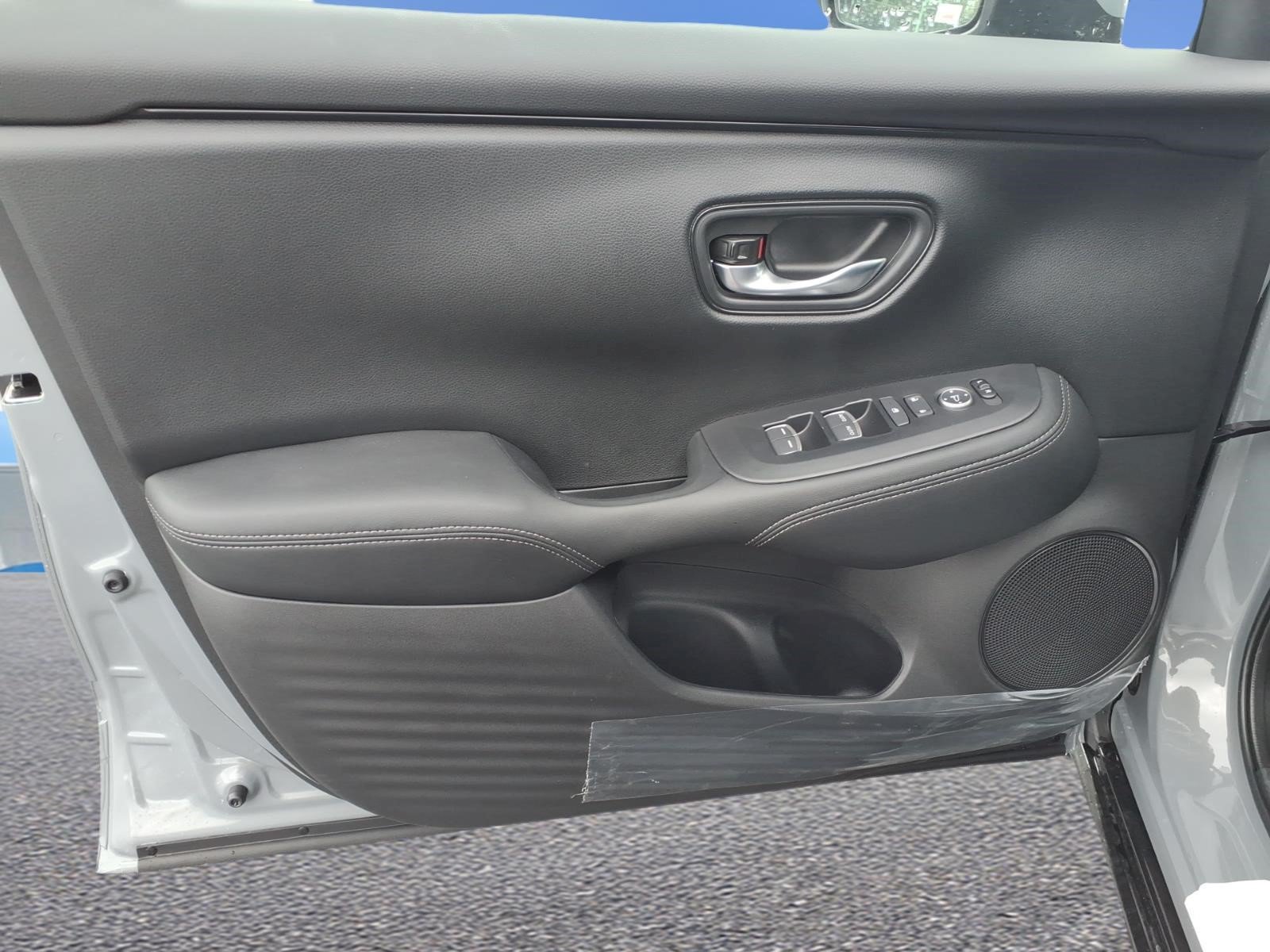 New 2027 Honda HR-V EX-L image 15
