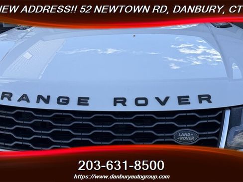 Used 2018 Land Rover Range Rover Sport HSE AWD/4WD image 9