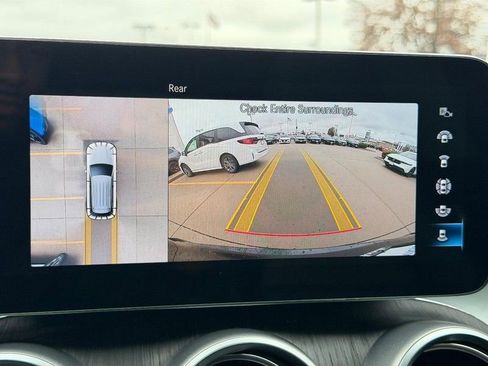 Used 2022 Mercedes-Benz GLC 300 4MATIC image 23