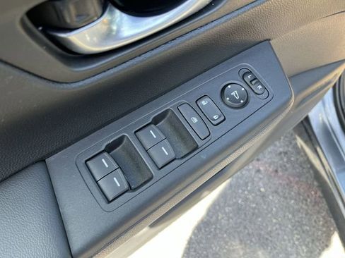 Used 2025 Honda CR-V Sport-L image 17