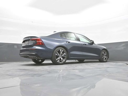 Used 2024 Volvo S60 B5 Plus AWD/4WD image 40