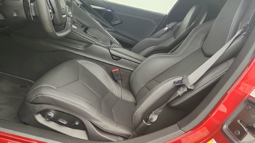 Certified 2024 Chevrolet Corvette Stingray Preferred Cpe w/ Stealth Interior Trim Package RWD image 14