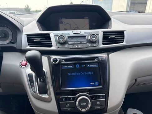 Used 2015 Honda Odyssey EX-L image 17