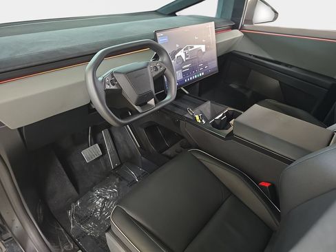 Used 2024 Tesla Cybertruck Cyberbeast AWD/4WD image 19