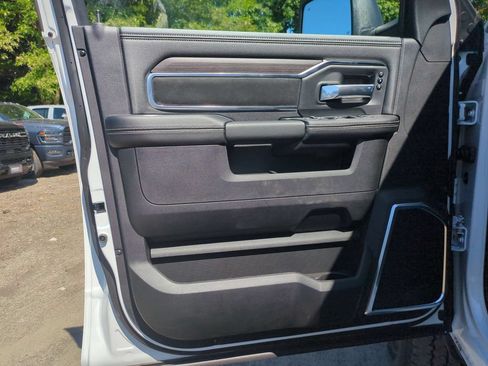 New 2026 RAM 2500 Laramie w/ Night Edition AWD/4WD image 11