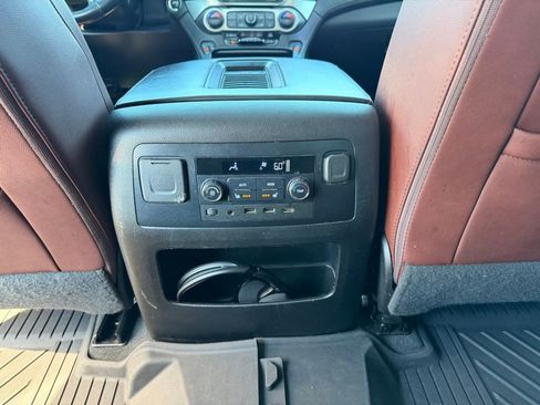 Used 2019 Chevrolet Tahoe Premier w/ Premier Plus Edition image 30