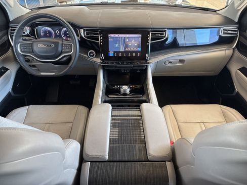 Used 2022 Jeep Wagoneer Series II w/ Premium Group I image 29