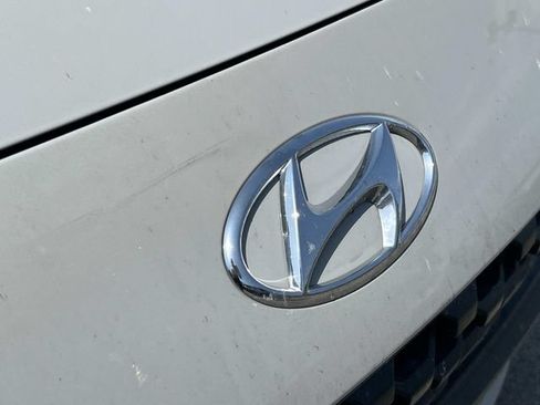 Used 2022 Hyundai Kona SEL w/ Convenience Package FWD image 5