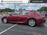 Used 2022 Toyota Camry LE image 4