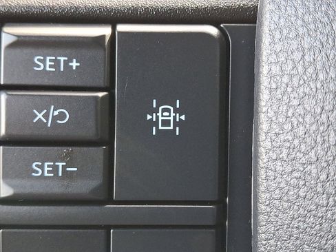 Certified 2024 Ford F150 STX image 25