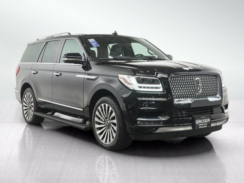 Used 2019 Lincoln Navigator Reserve AWD/4WD image 7