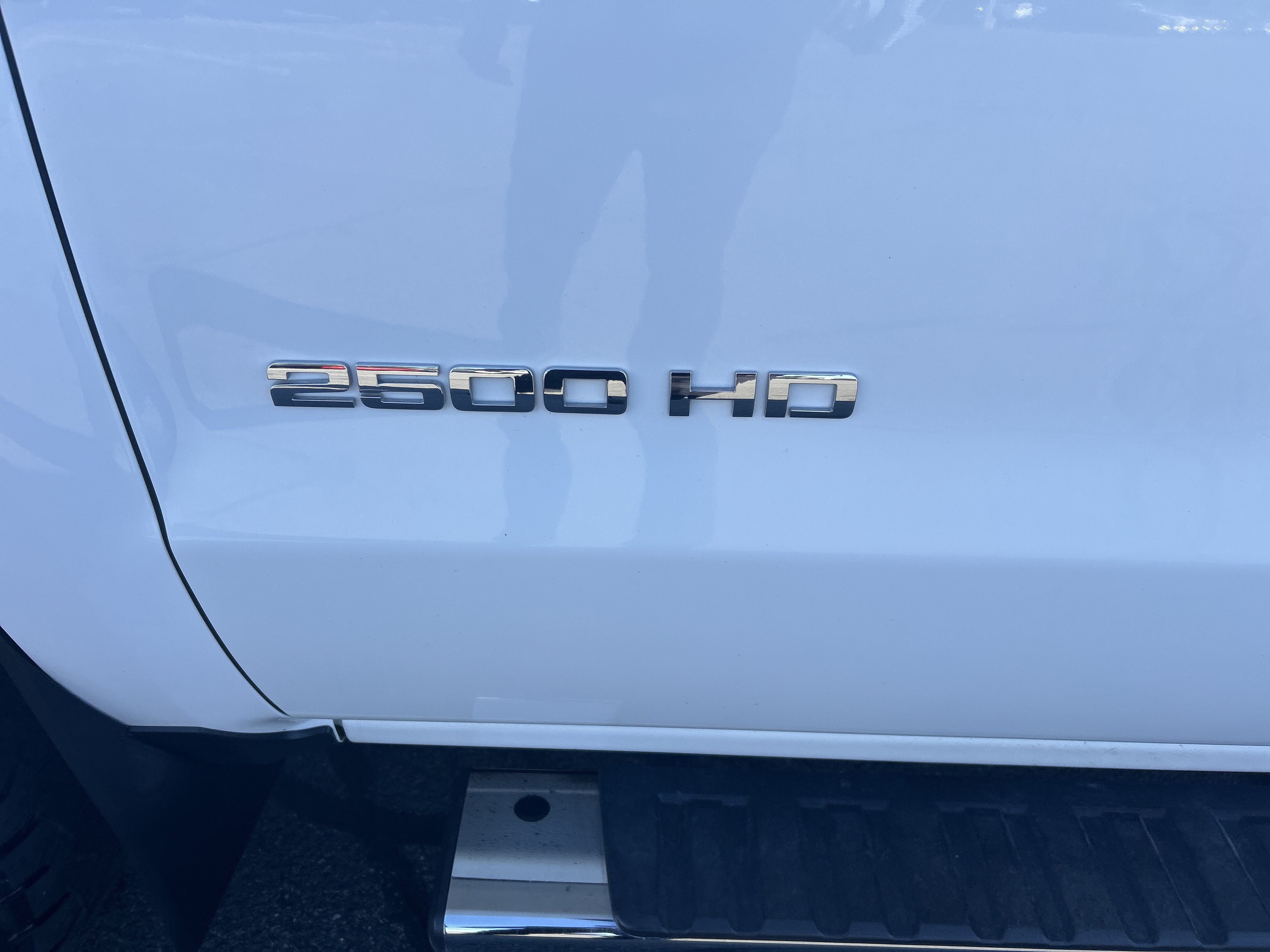Used 2017 Chevrolet Silverado 2500 W/T w/ Snow Plow Prep Package AWD/4WD image 3