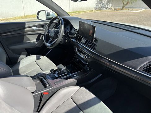 Used 2022 Audi SQ5 Premium image 28