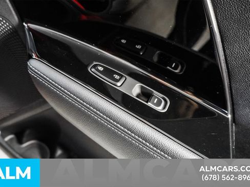 Used 2022 Kia Niro Touring Special Edition image 44