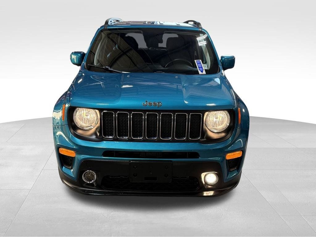 Used 2020 Jeep Renegade Latitude w/ Cold Weather Group AWD/4WD image 6