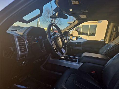 Used 2019 Ford F350 Platinum w/ Platinum Ultimate Package image 10