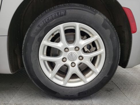 Used 2017 Chrysler Pacifica Touring Plus image 31