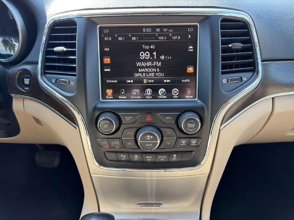 Used 2017 Jeep Grand Cherokee Limited w/ Luxury Group II RWD image 19