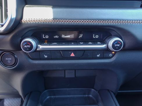 Certified 2025 MAZDA CX-50 AWD 2.5 Hybrid w/ Premium Pkg image 22