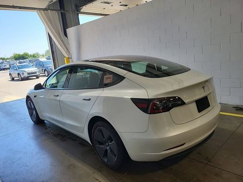 Used 2023 Tesla Model 3 Standard Range RWD image 4
