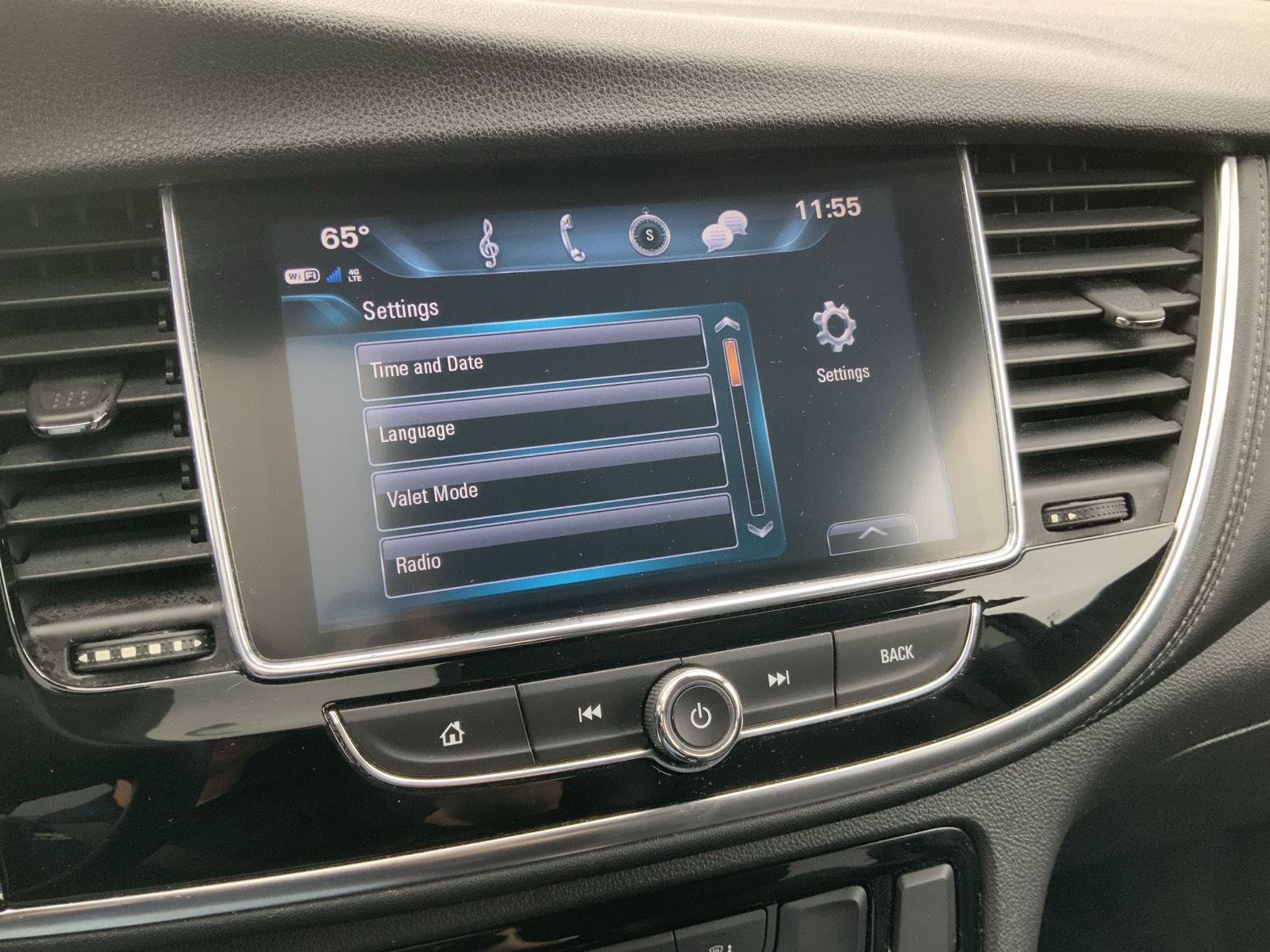 Used 2018 Buick Encore Preferred FWD image 33