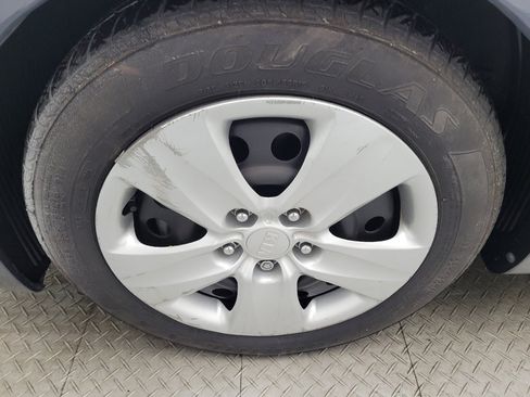 Used 2016 Kia Forte LX image 31