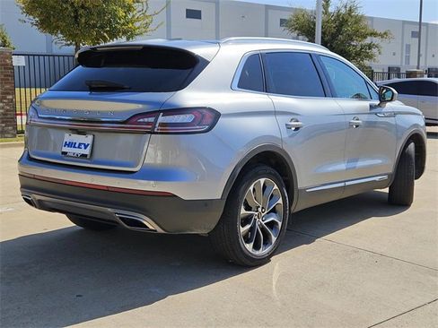 Used 2022 Lincoln Nautilus Reserve w/ Equipment Group 201A image 5