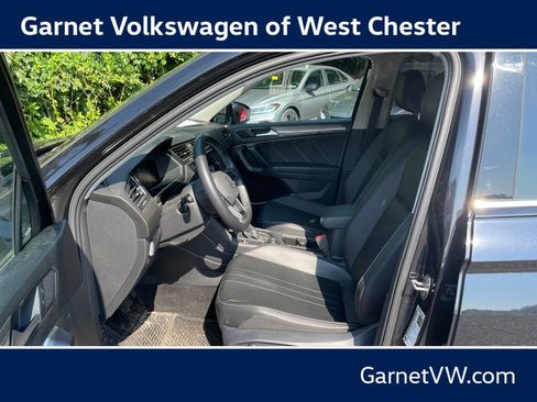 Used 2022 Volkswagen Tiguan SE AWD/4WD image 10