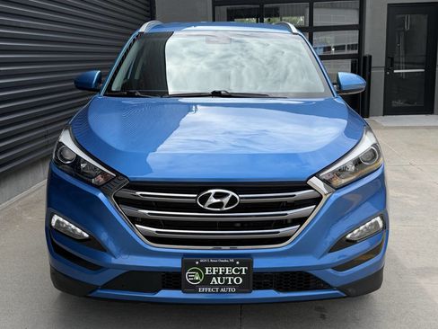 Used 2017 Hyundai Tucson SE AWD/4WD image 4
