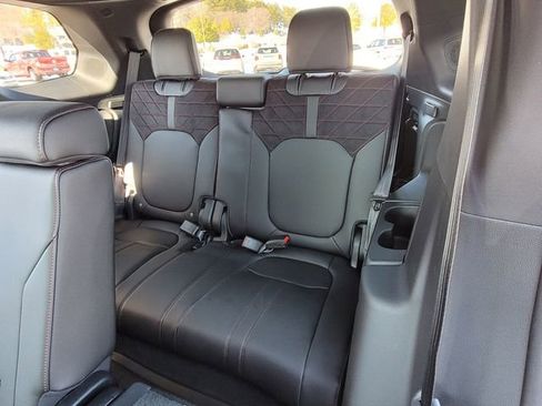 New 2026 Honda Pilot Black Edition image 12