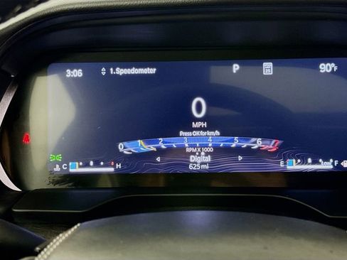 Used 2024 Jeep Grand Cherokee Overland w/ Luxury Tech Group IV image 12