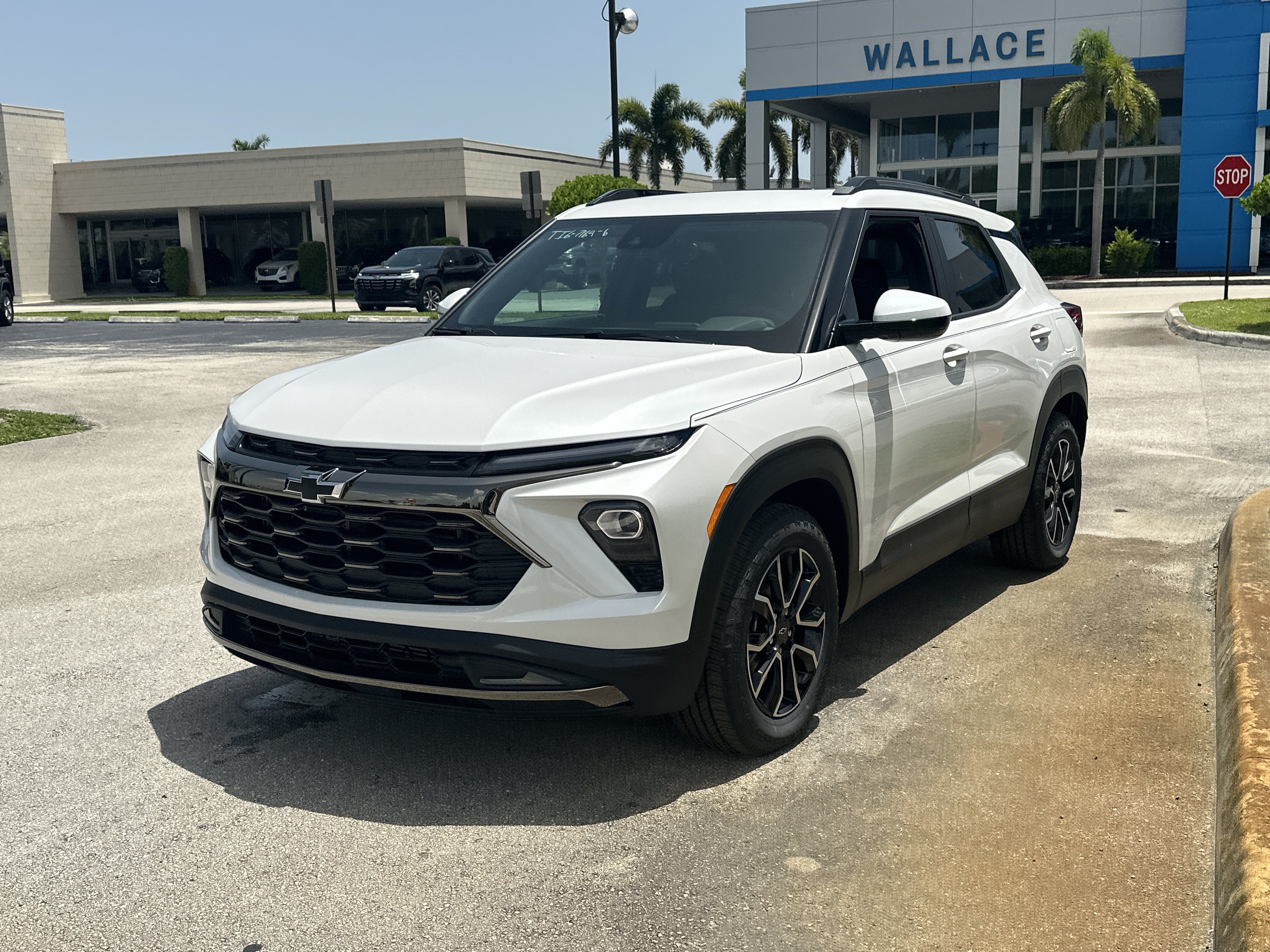 New 2026 Chevrolet TrailBlazer ACTIV w/ Convenience Package FWD image 3