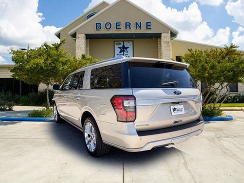 Used 2018 Ford Expedition Max Platinum image 3