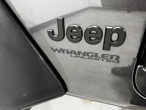 Used 2022 Jeep Wrangler Unlimited Sport AWD/4WD image 34