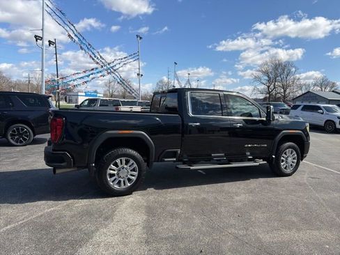 Used 2022 GMC Sierra 3500 Denali w/ LPO, GMC Protection Package image 18