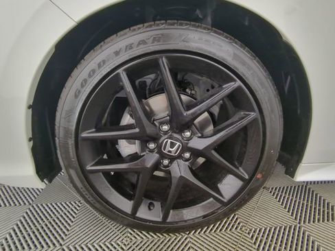 New 2026 Honda Civic Sport image 16