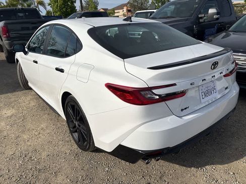 Used 2026 Toyota Camry Hybrid image 7