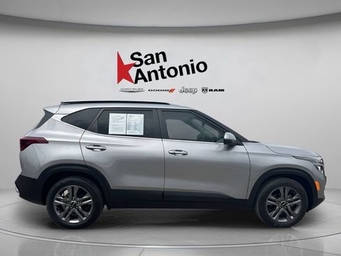 Used 2023 Kia Seltos S FWD image 17