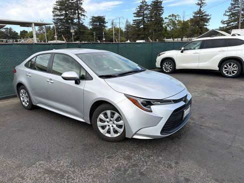 Certified 2024 Toyota Corolla LE FWD image 1