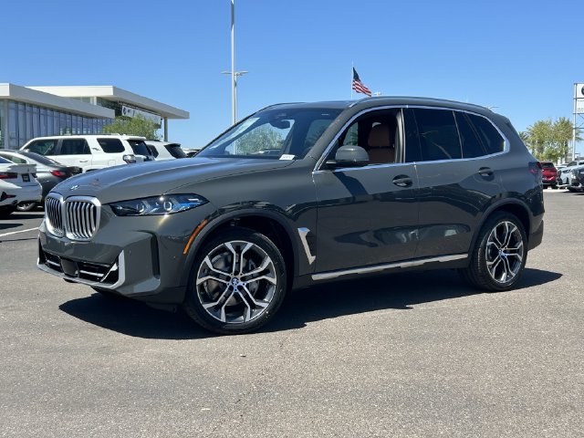 Used 2026 BMW X5 sDrive40i w/ Premium Package RWD image 2