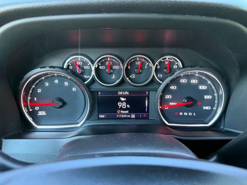 Certified 2022 Chevrolet Silverado 1500 LT Trail Boss w/ Safety Package AWD/4WD image 40