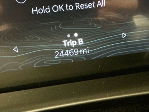 Used 2024 Jeep Grand Cherokee Limited 4xe w/ Trailer Tow Package AWD/4WD image 19