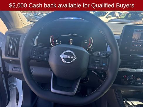 New 2026 Nissan Pathfinder Platinum image 15