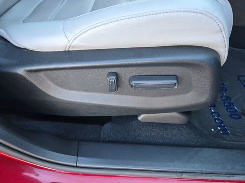 Certified 2022 Honda CR-V Touring image 36