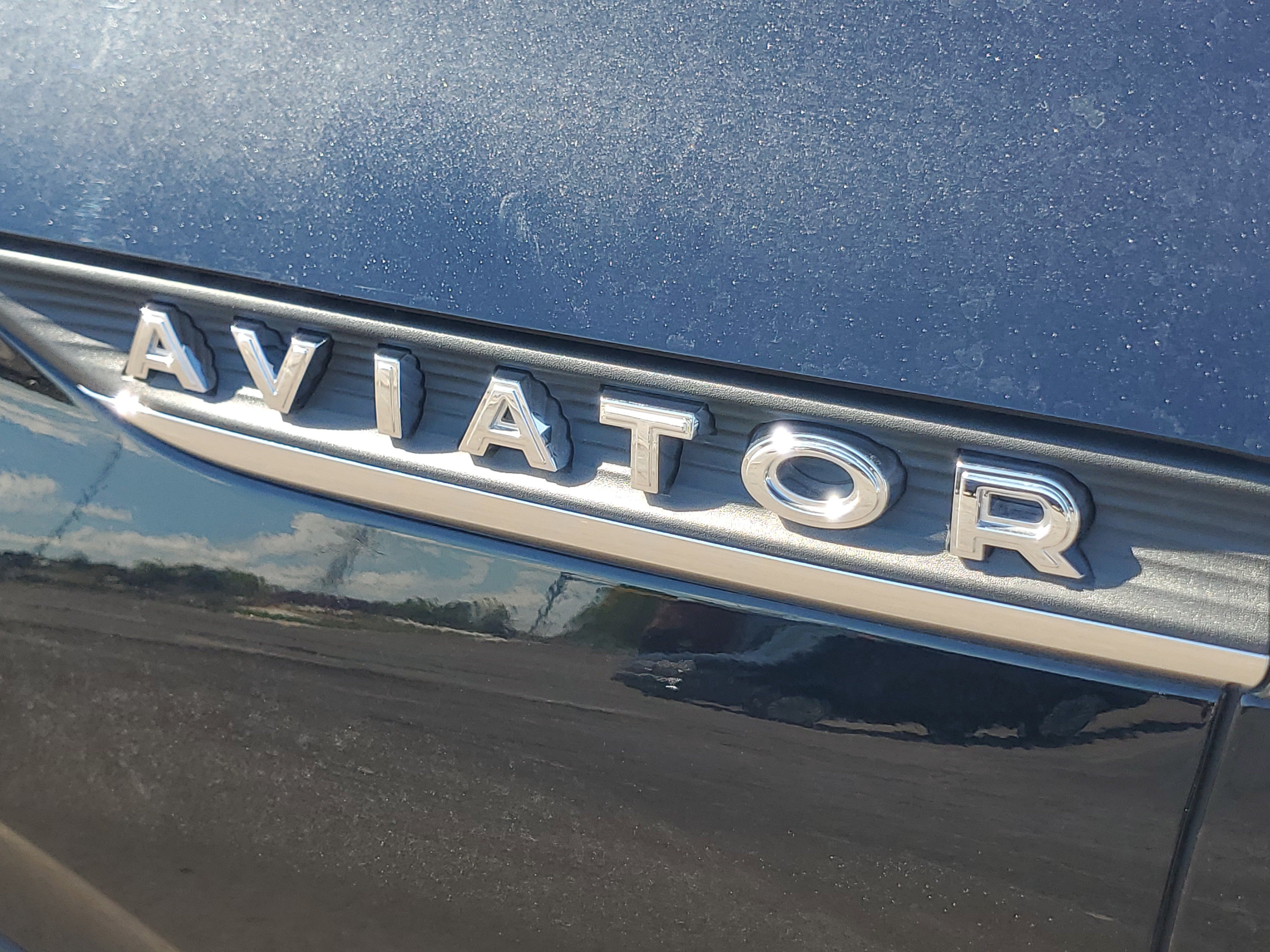 New 2026 Lincoln Aviator AWD image 7