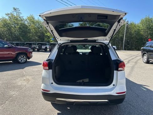 Used 2023 Chevrolet Equinox LT image 7