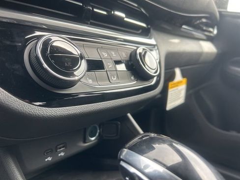 New 2026 Buick Envista Sport Touring w/ Convenience I Package FWD image 20