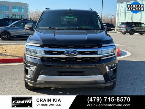 Used 2024 Ford Expedition Limited image 2