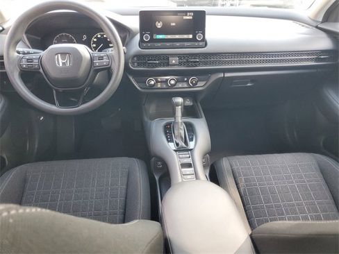 Used 2023 Honda HR-V LX image 13