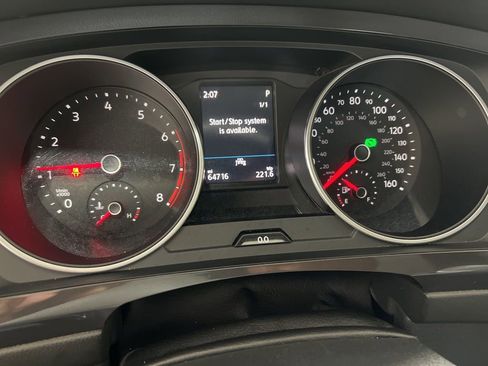 Certified 2021 Volkswagen Tiguan S image 17